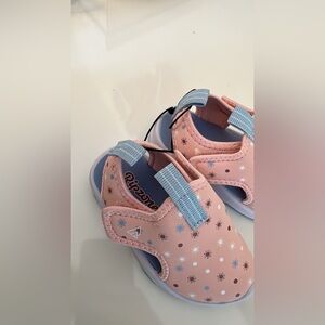 Toddler RipZone sandals.